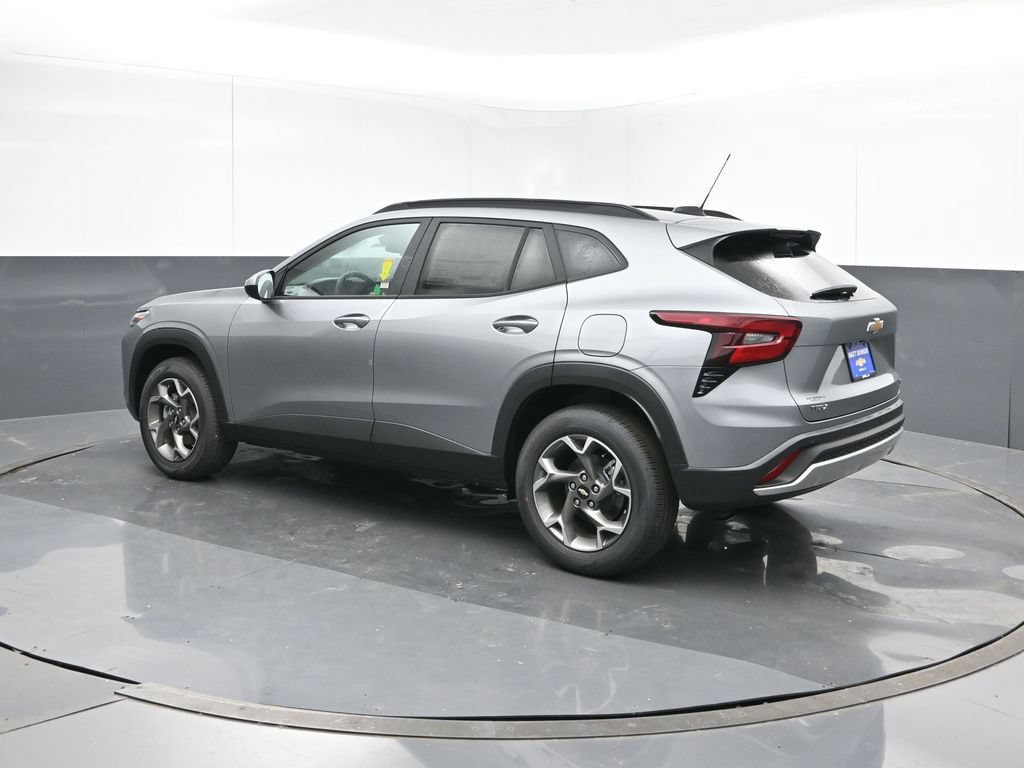 2026 Chevrolet Trax LT - Photo 3