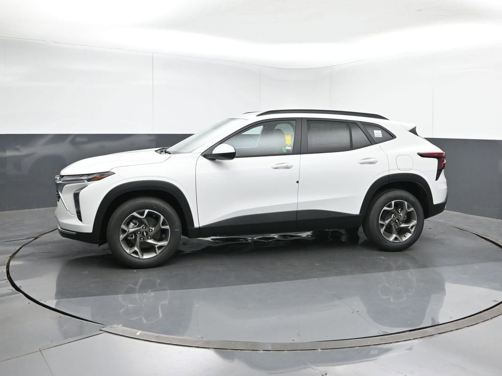 New 2026 Chevrolet Trax LT SUV