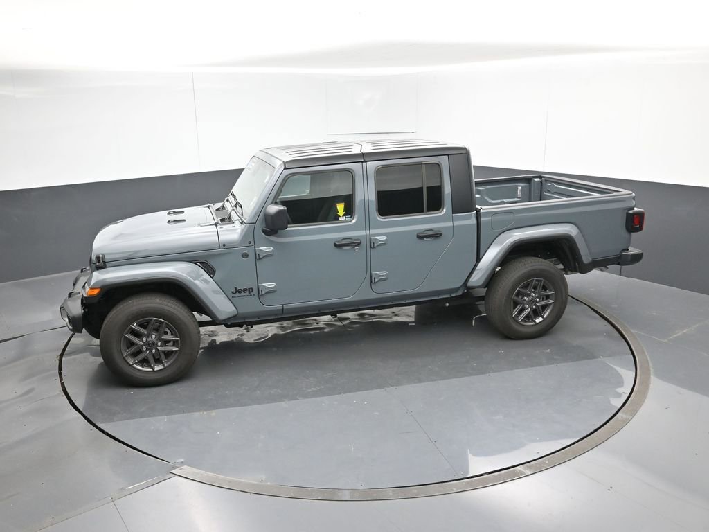 2025 Jeep Gladiator Sport S - Photo 42