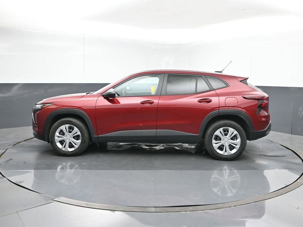 Used 2025 Chevrolet Trax LS SUV