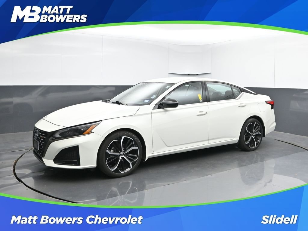 Used 2023 Nissan Altima 2.5 SR Sedan