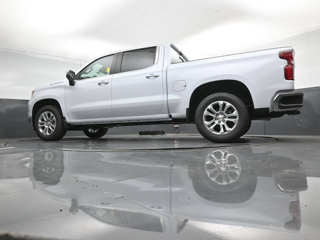 2026 Chevrolet Silverado 1500 LTZ - Photo 11