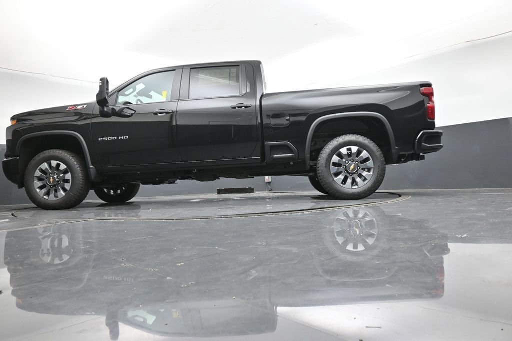 2025 Chevrolet Silverado 2500 HD Custom - Photo 11