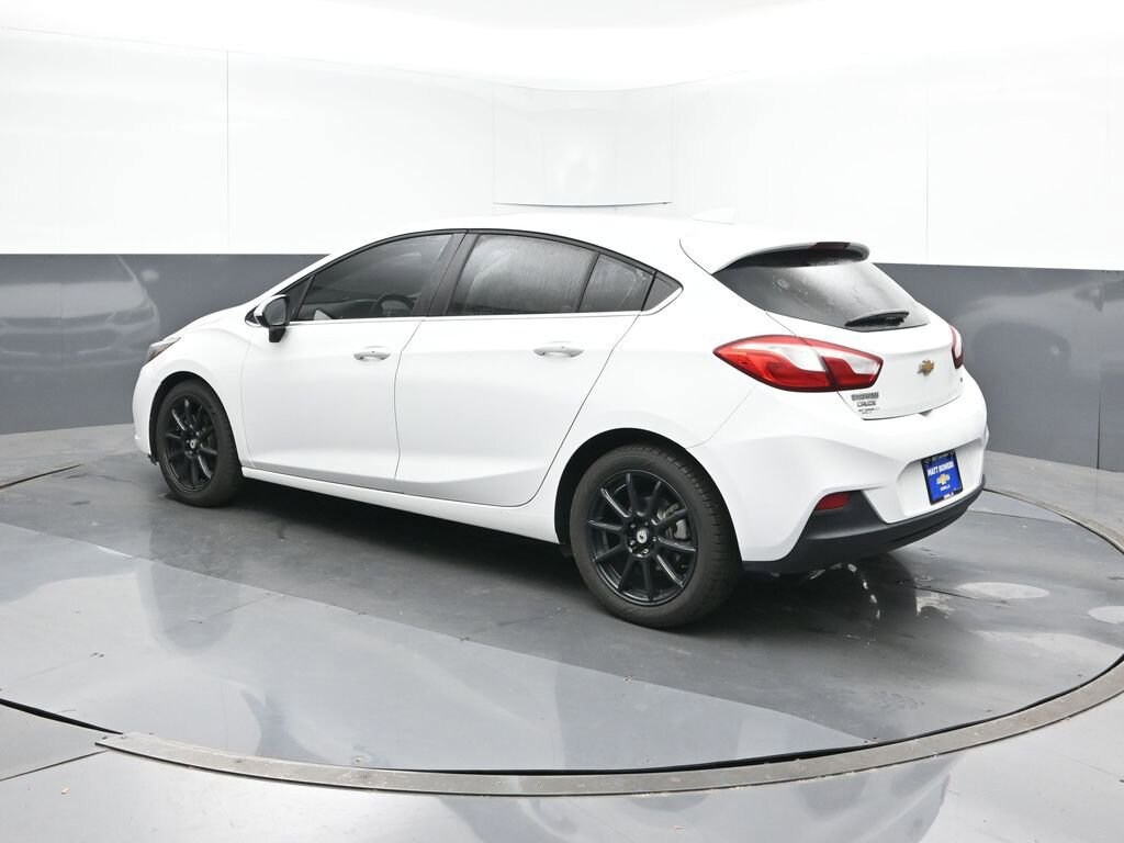 Used 2018 Chevrolet Cruze LT Auto Hatchback