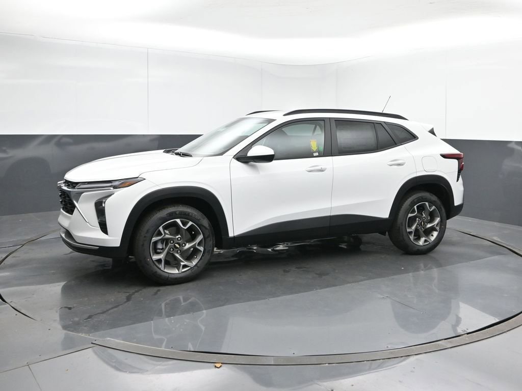New 2026 Chevrolet Trax LT SUV