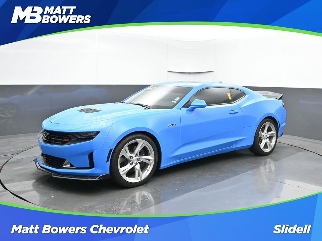 2022 Chevrolet Camaro LT1's photo