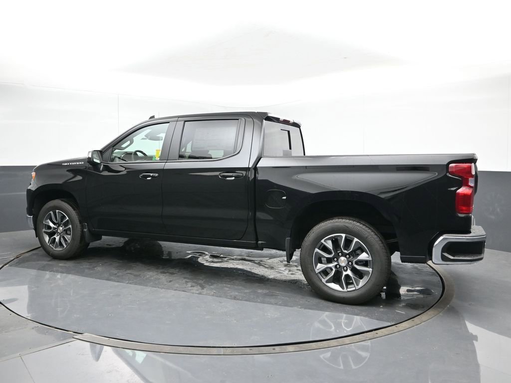 2025 Chevrolet Silverado 1500 LT photo 3