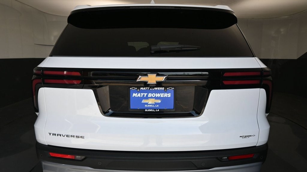 2025 Chevrolet Traverse LT - Photo 15