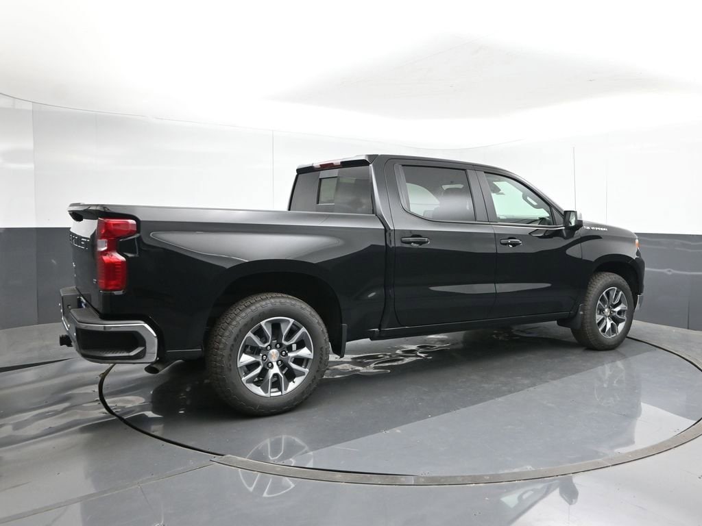 2026 Chevrolet Silverado 1500 LT - Photo 6