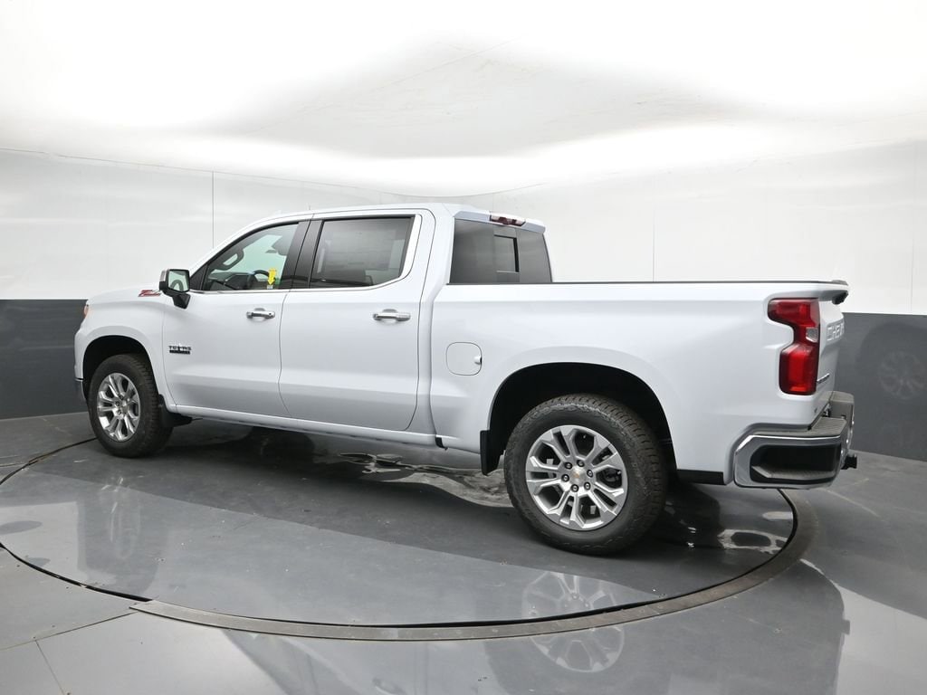 2026 Chevrolet Silverado 1500 LTZ - Photo 3