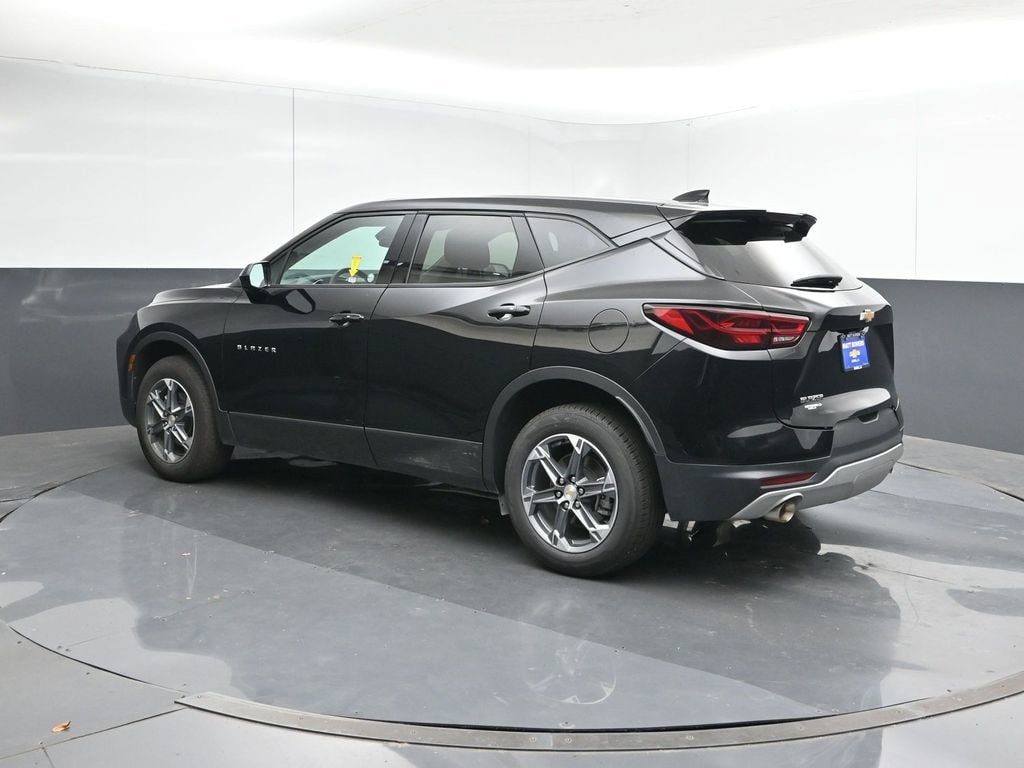 Used 2025 Chevrolet Blazer LT w/2LT SUV