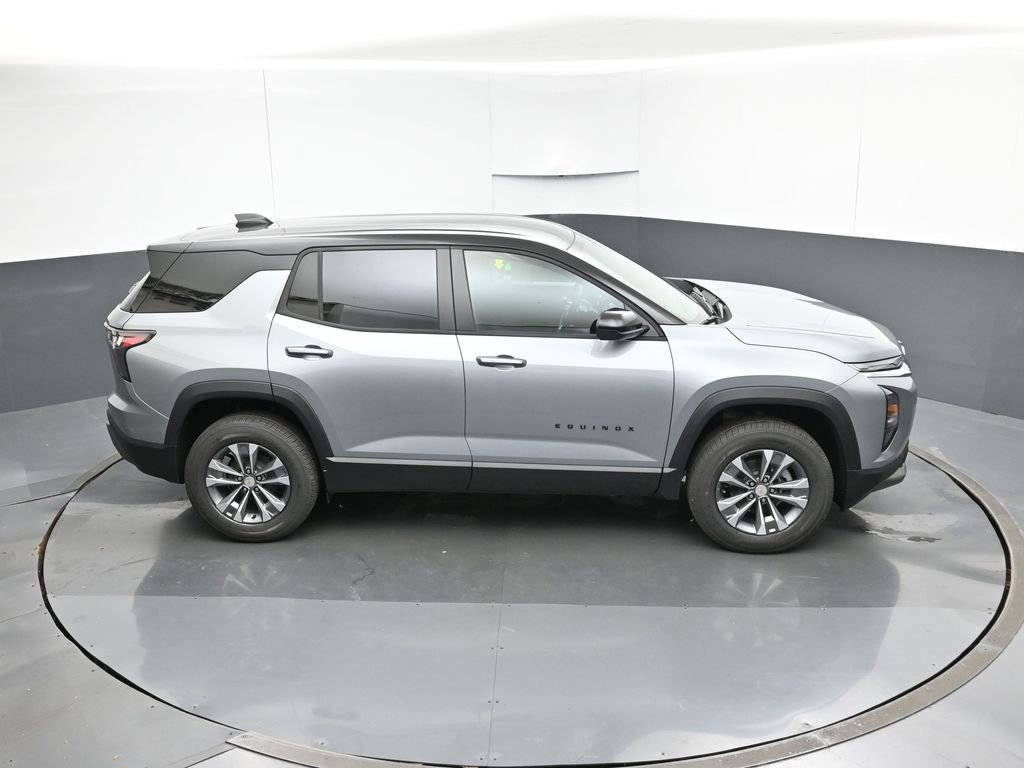2026 Chevrolet Equinox LT - Photo 22