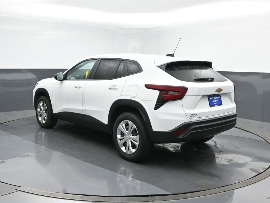 Used 2025 Chevrolet Trax LS SUV