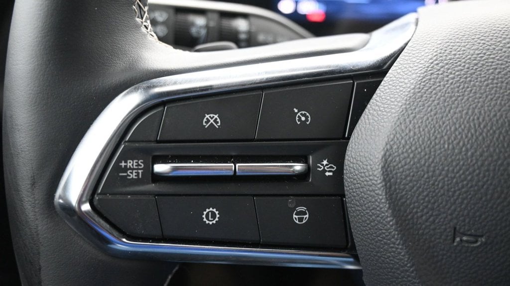 2025 Chevrolet Traverse LT - Photo 19