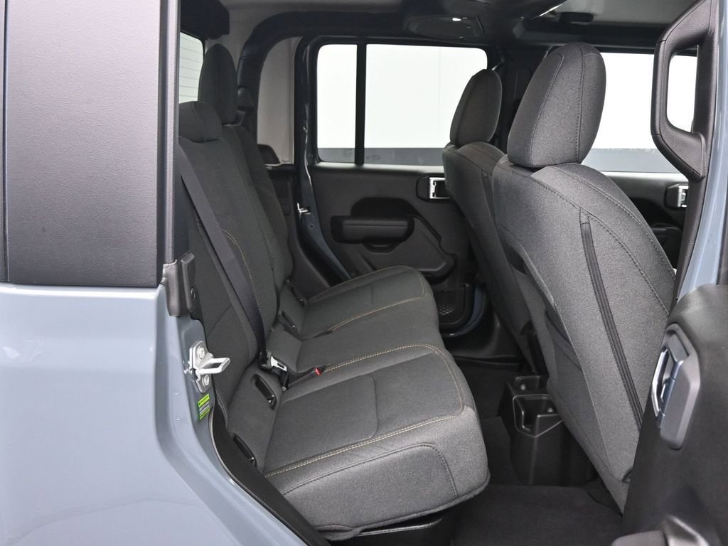 2025 Jeep Gladiator Sport S - Photo 14