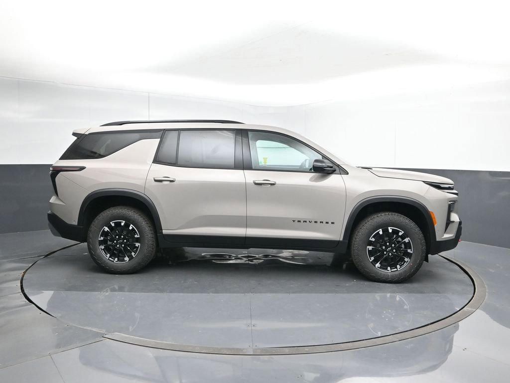 2026 Chevrolet Traverse Z71 - Photo 6