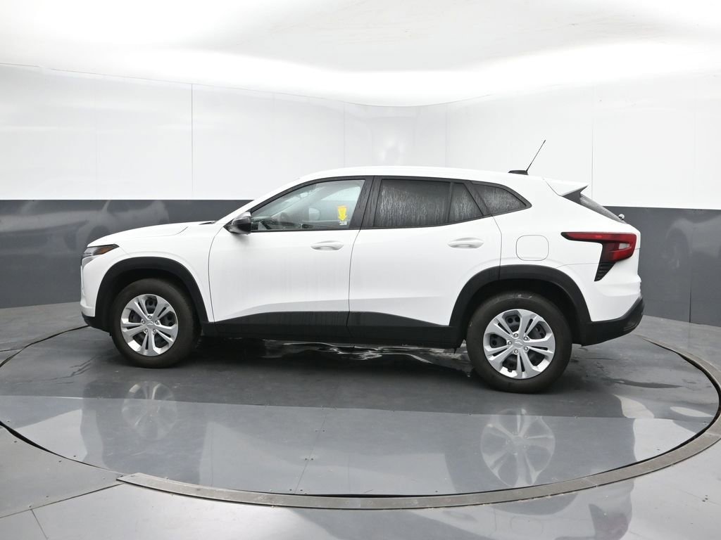 Used 2025 Chevrolet Trax LS SUV