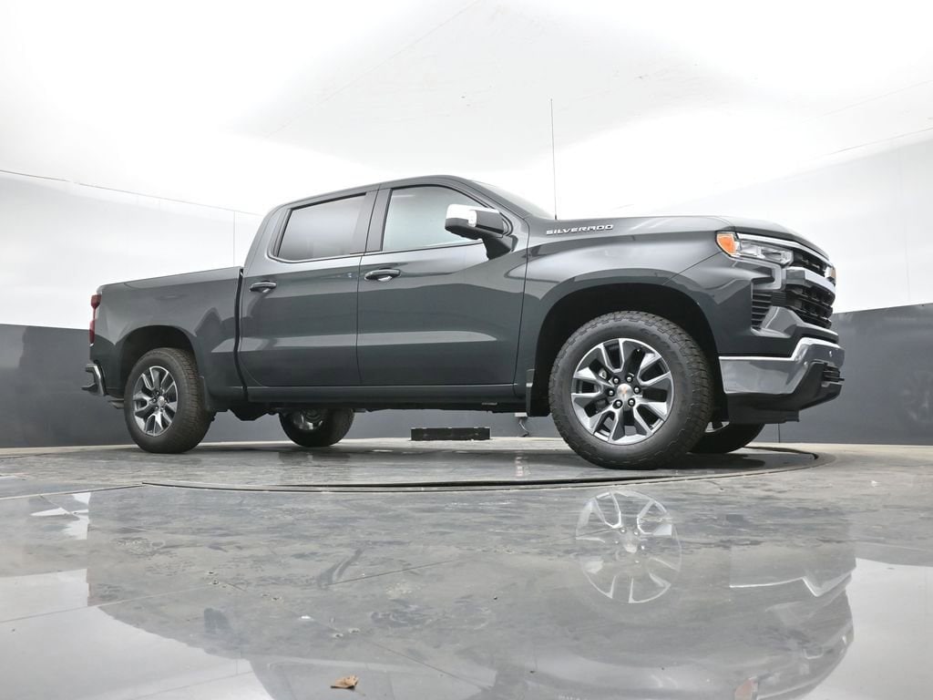 2026 Chevrolet Silverado 1500 LT - Photo 16