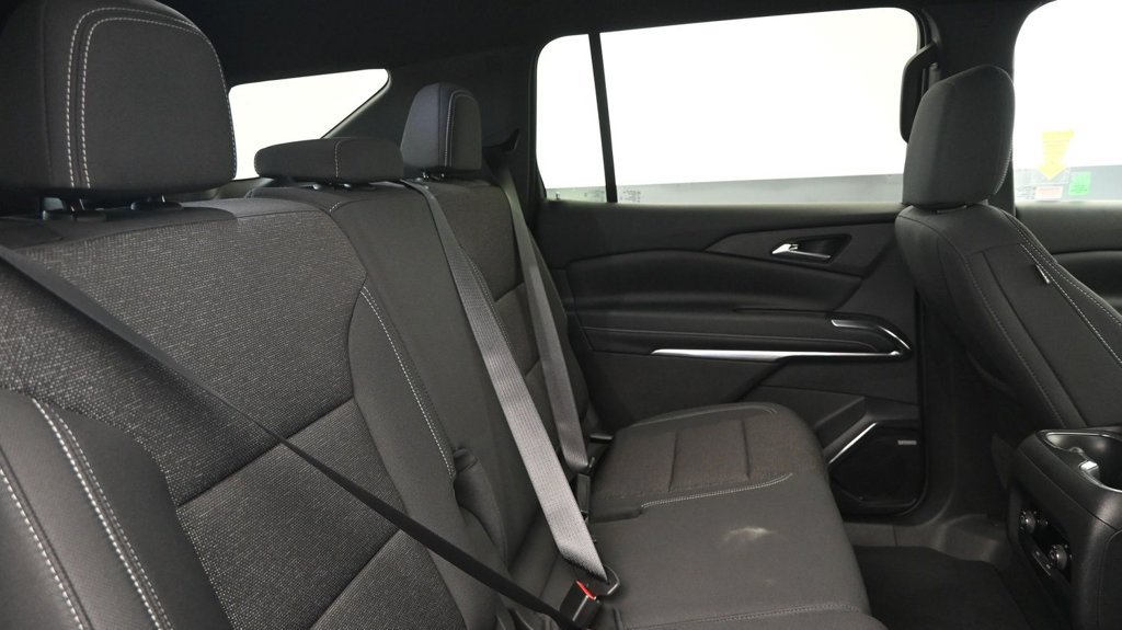 2025 Chevrolet Traverse LT - Photo 14
