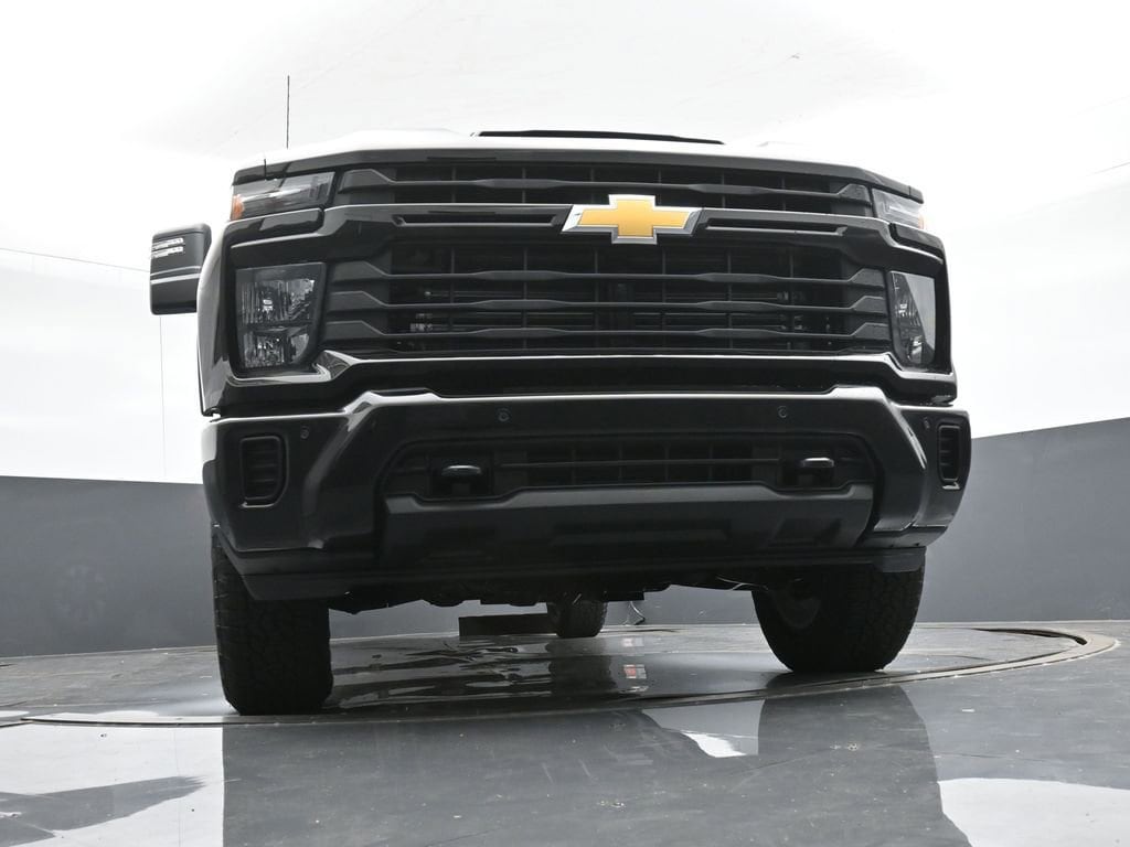 2025 Chevrolet Silverado 2500 HD Custom - Photo 16