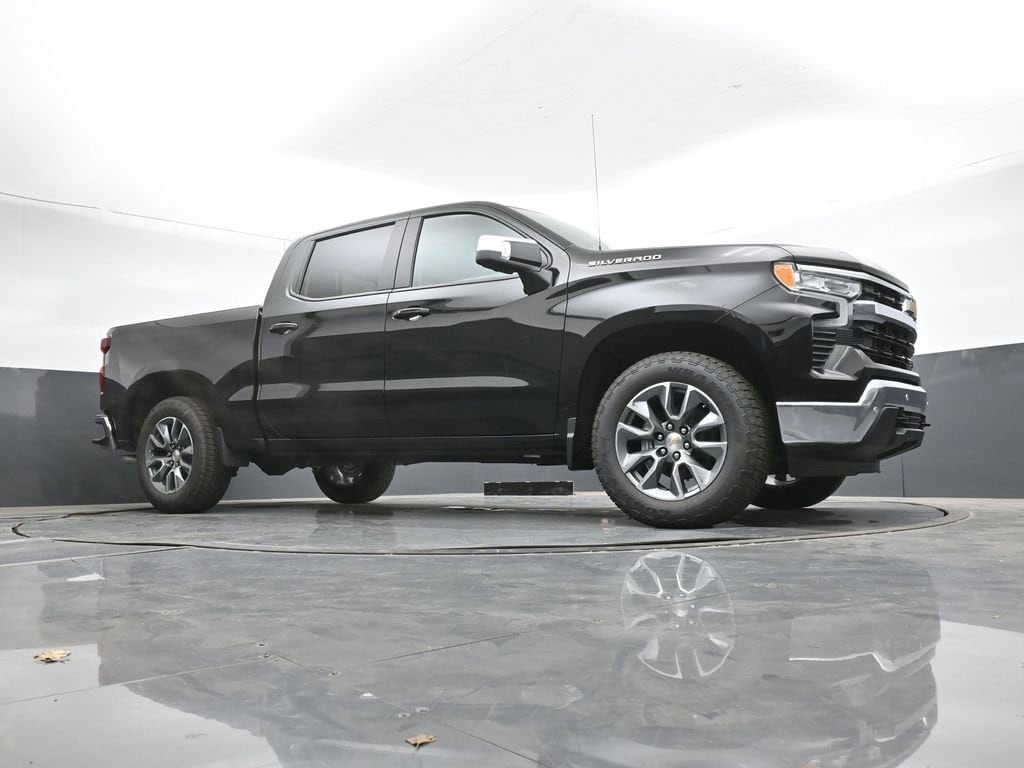 2026 Chevrolet Silverado 1500 LT - Photo 16