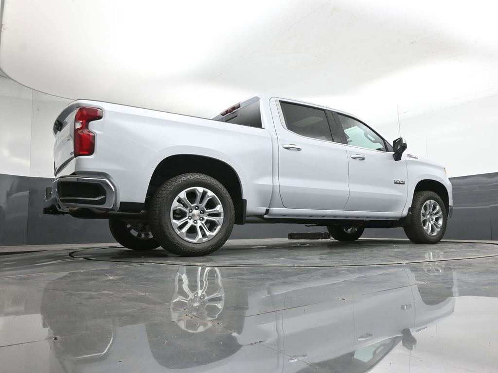 2026 Chevrolet Silverado 1500 LTZ - Photo 13