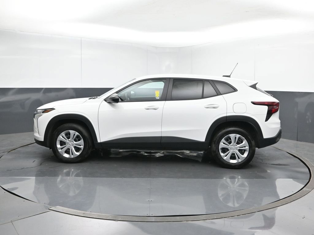 Used 2025 Chevrolet Trax LS SUV