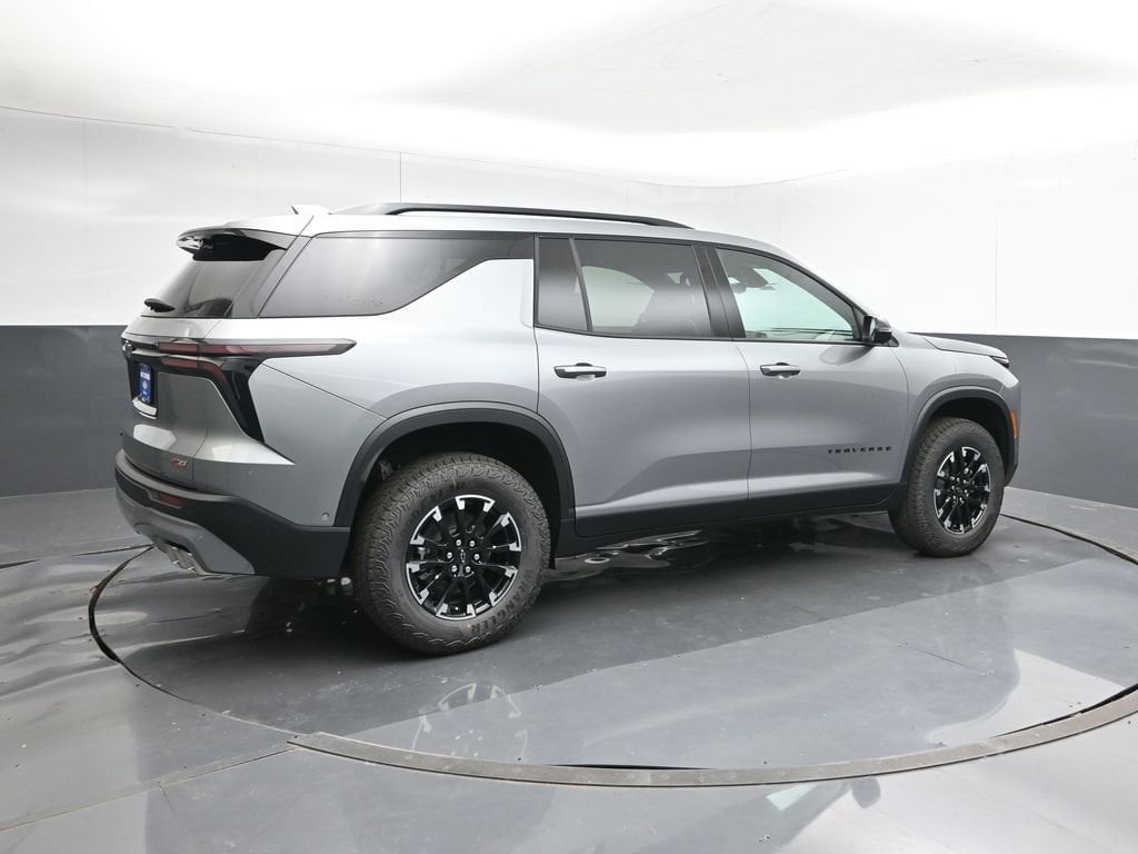 2026 Chevrolet Traverse Z71 - Photo 5