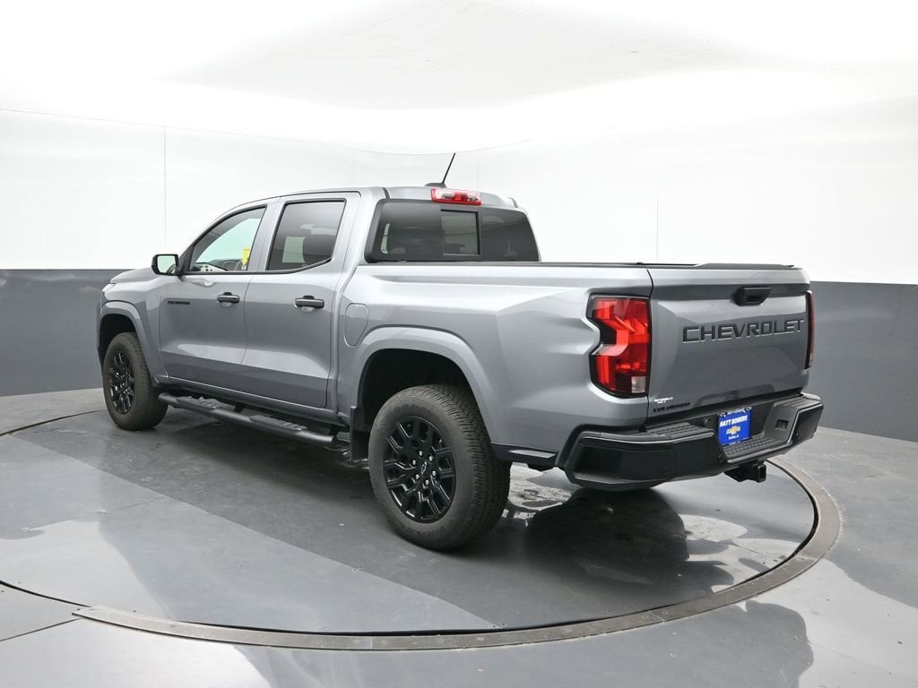 Used 2025 Chevrolet Colorado WT Truck Crew Cab