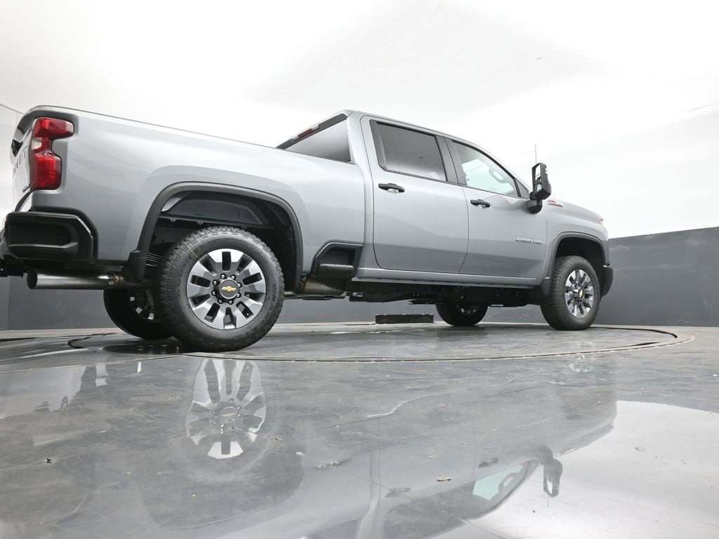 2025 Chevrolet Silverado 2500 HD Custom - Photo 13