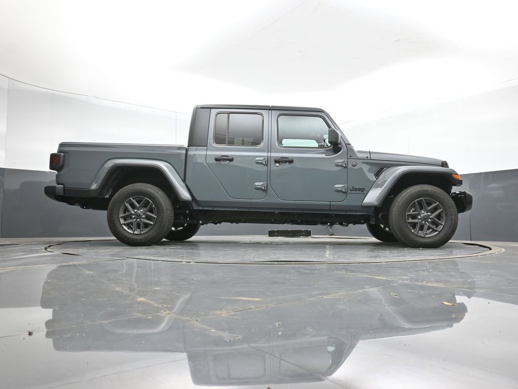 2025 Jeep Gladiator Sport S - Photo 38