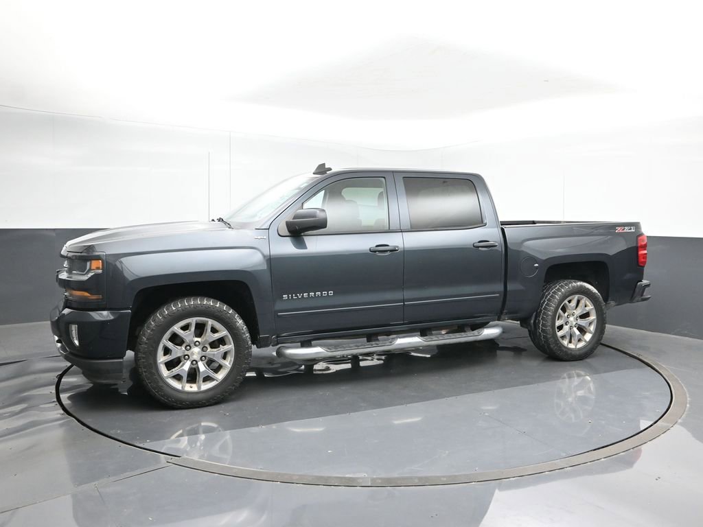 2017 Chevrolet Silverado 1500 photo 2