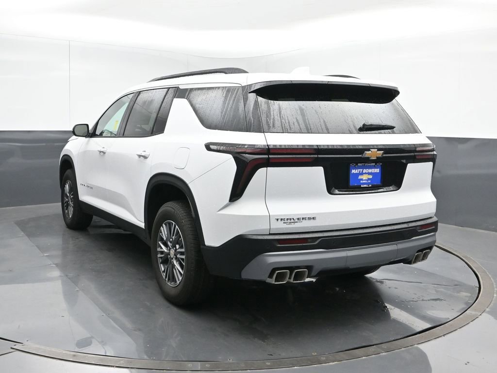 2026 Chevrolet Traverse photo 3