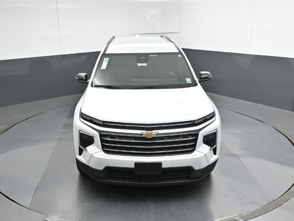 2025 Chevrolet Traverse LT - Photo 40