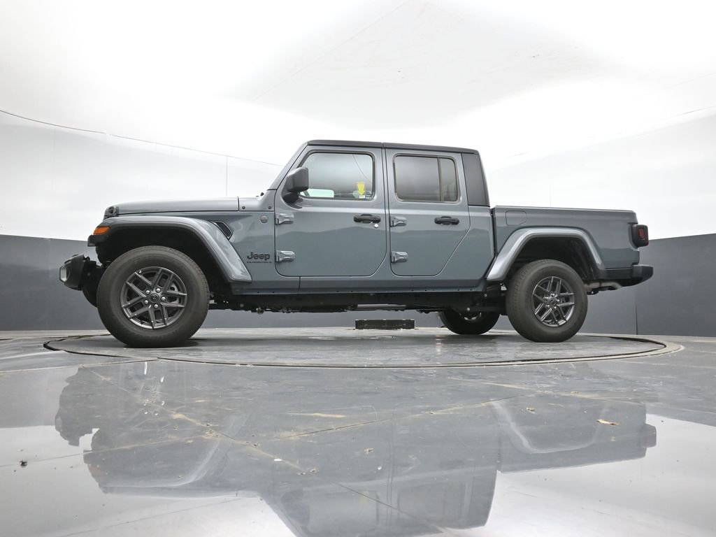 2025 Jeep Gladiator Sport S - Photo 34