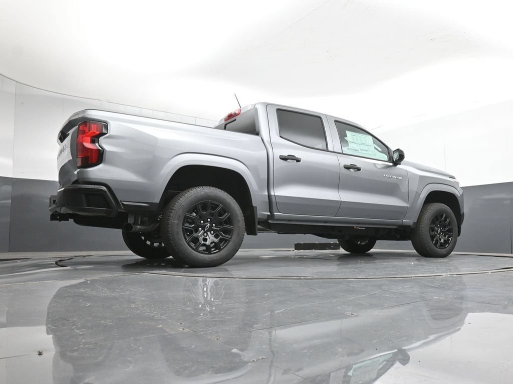 2026 Chevrolet Colorado Work Truck - Photo 13