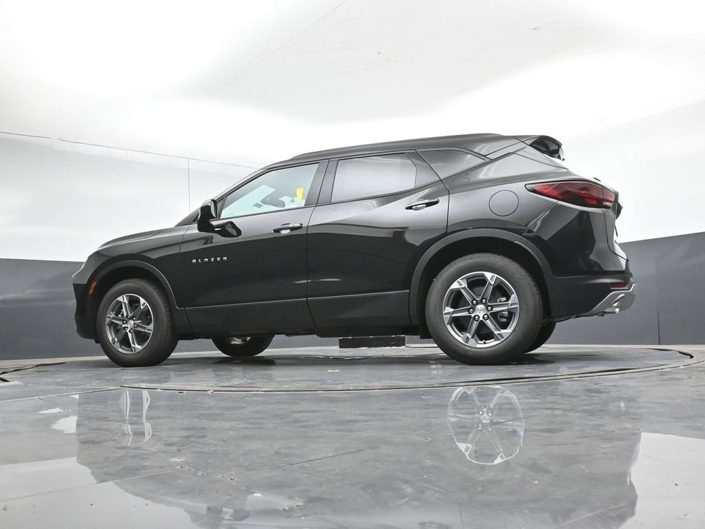 2026 Chevrolet Blazer 2LT - Photo 11