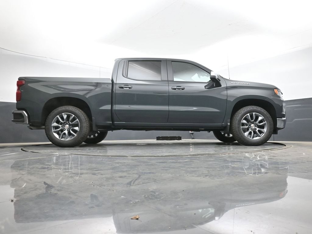 2026 Chevrolet Silverado 1500 LT - Photo 15