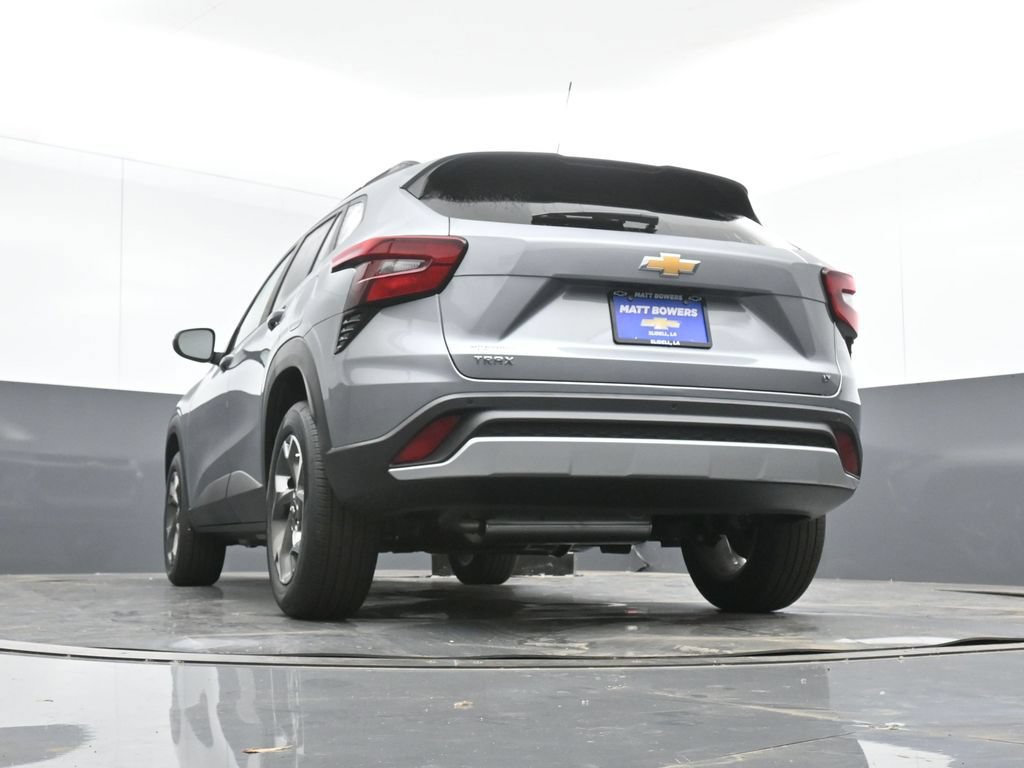 2026 Chevrolet Trax LT - Photo 12