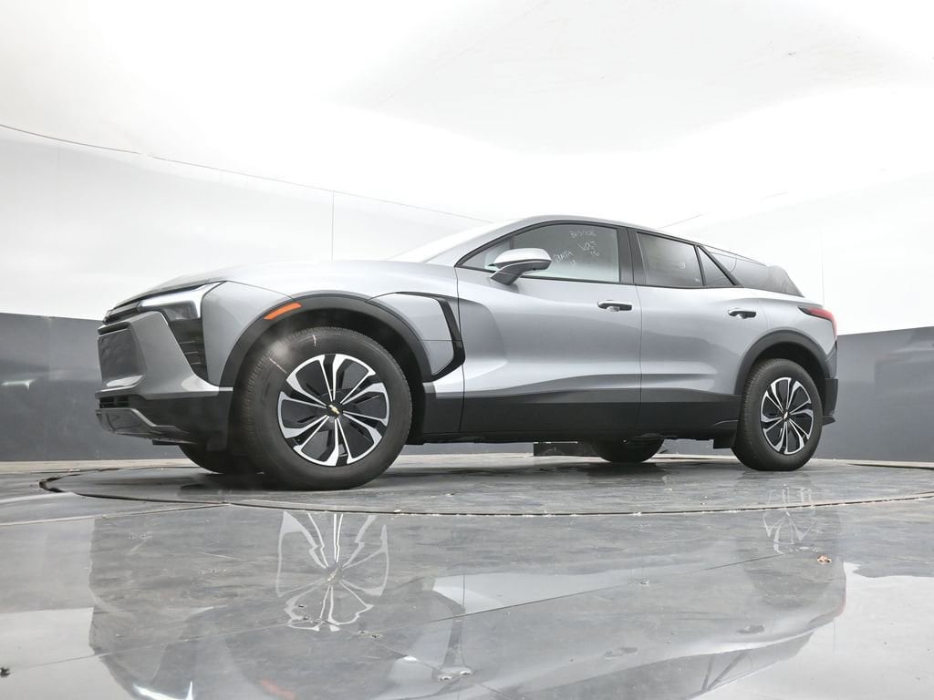 2026 Chevrolet Blazer EV LT - Photo 11