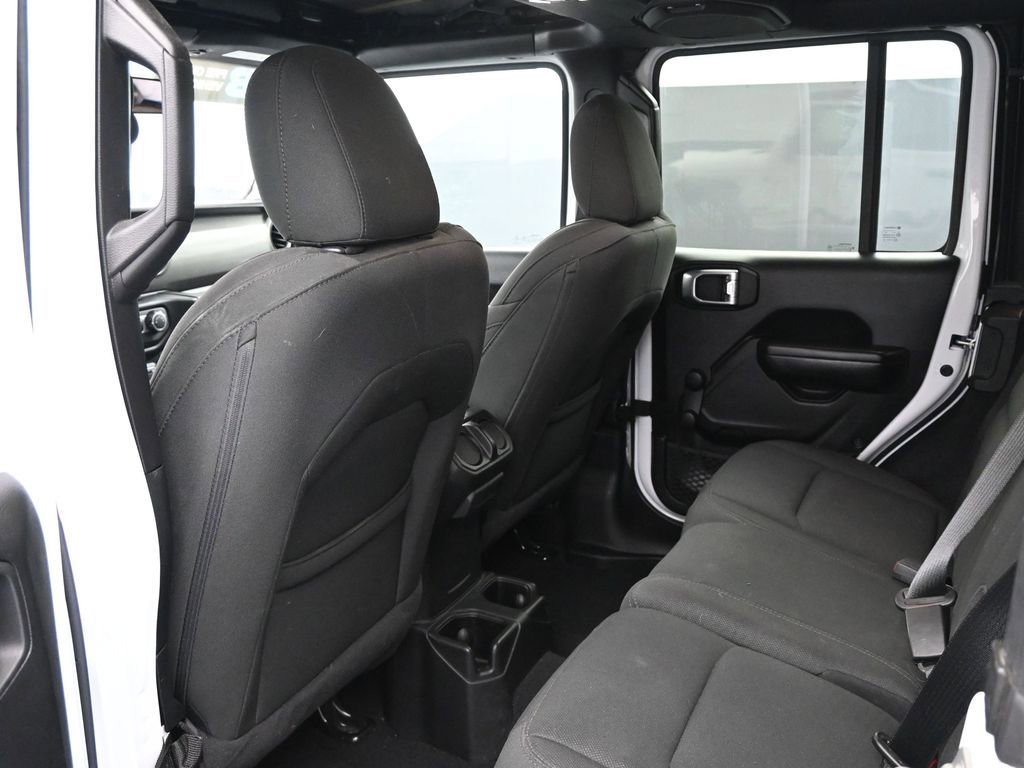 2021 Jeep Wrangler Unlimited Sport - Photo 17