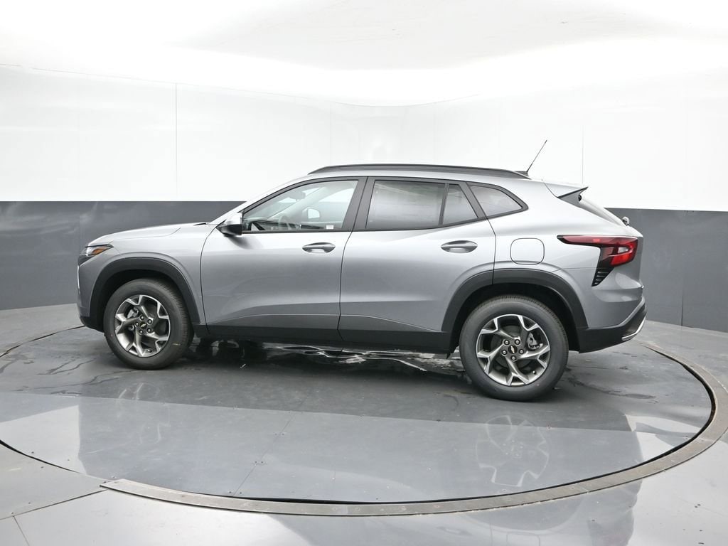 New 2026 Chevrolet Trax LT SUV