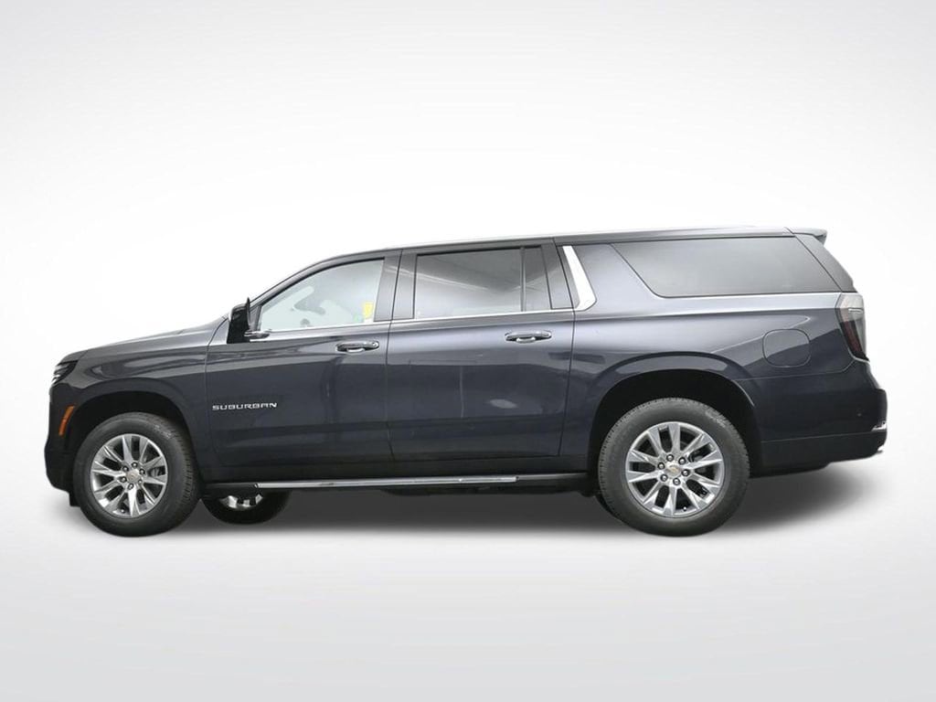 2026 Chevrolet Suburban Premier - Photo 12