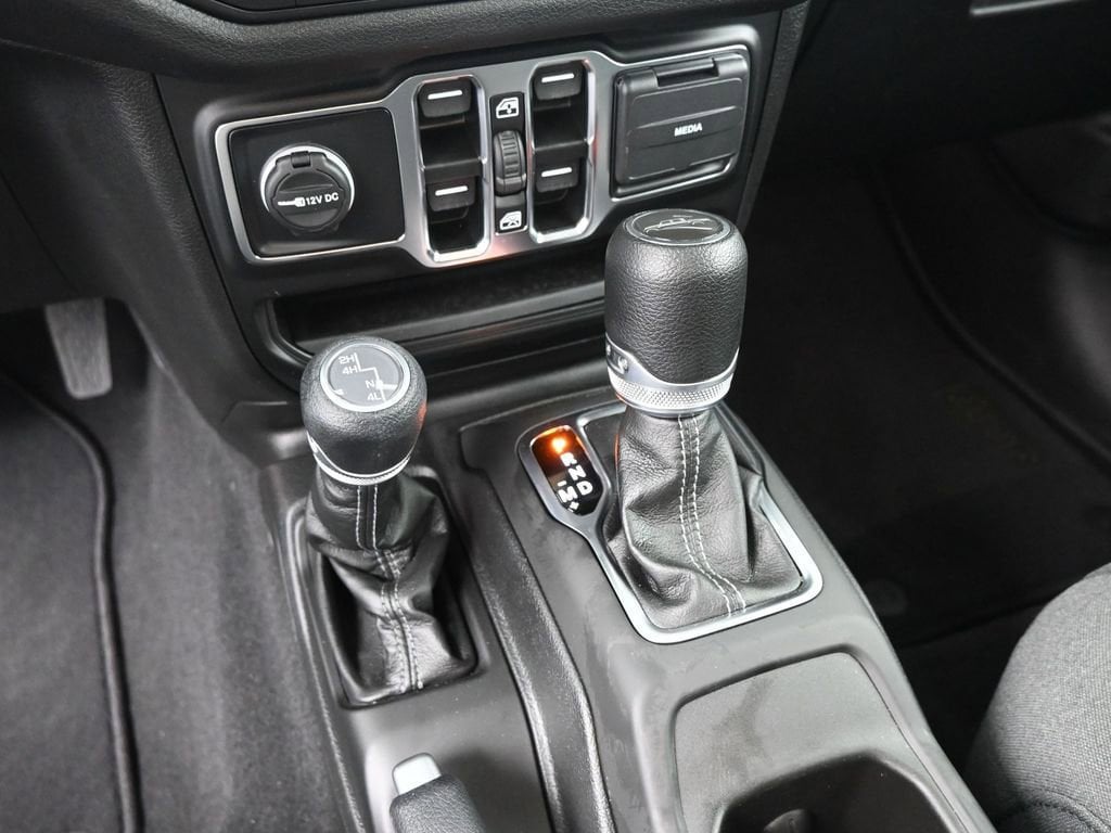 2025 Jeep Gladiator Sport S - Photo 27
