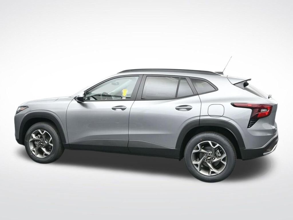New 2026 Chevrolet Trax LT SUV