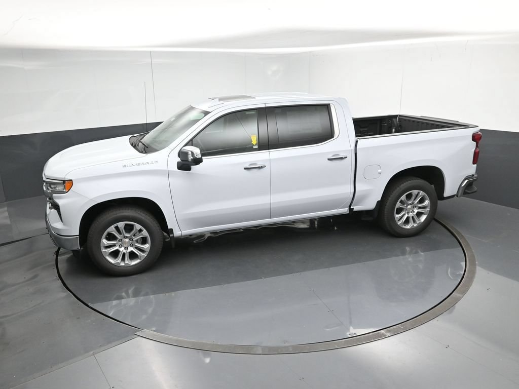 2026 Chevrolet Silverado 1500 LTZ - Photo 18