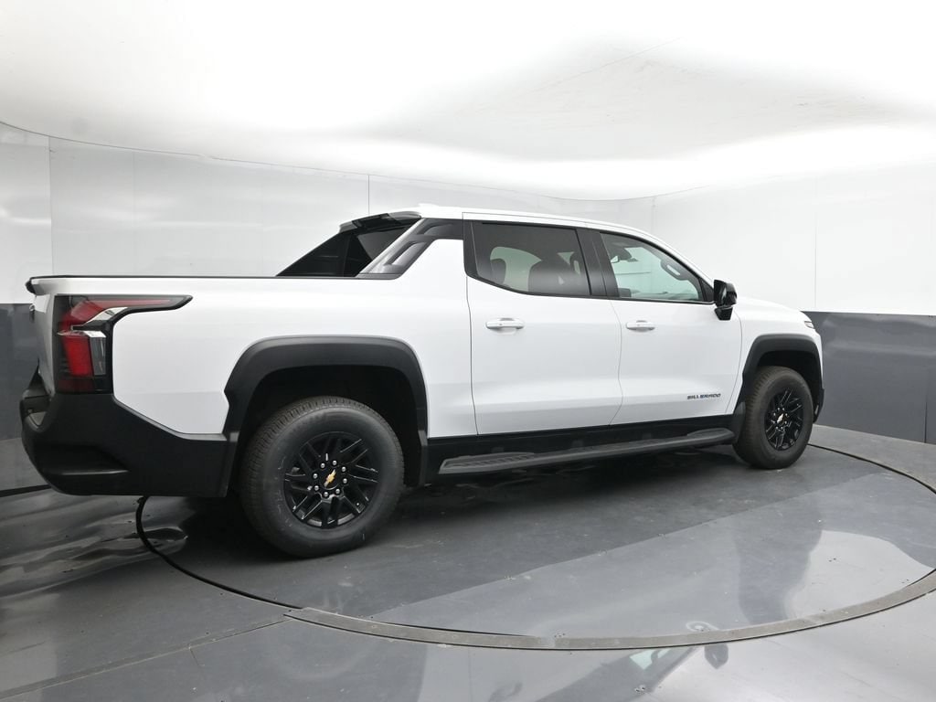 2026 Chevrolet Silverado EV LT - Photo 6