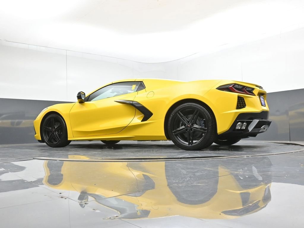 2026 Chevrolet Corvette 2LT - Photo 11
