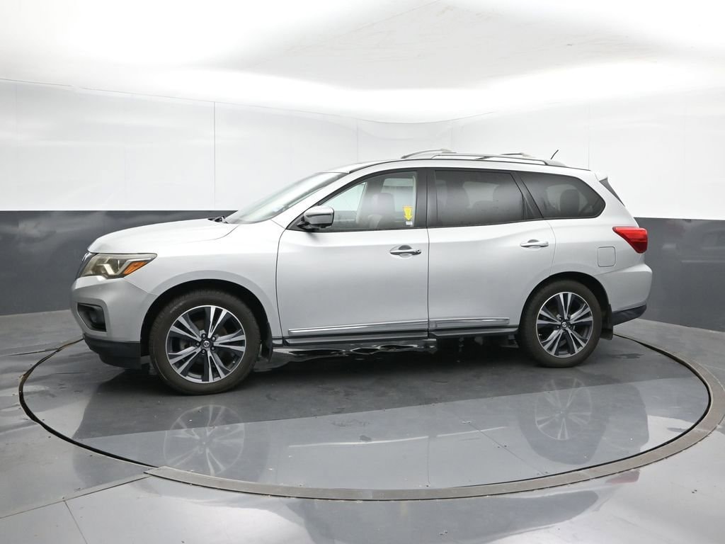 Used 2018 Nissan Pathfinder Platinum with VIN 5N1DR2MM1JC631335 for sale in Slidell, LA