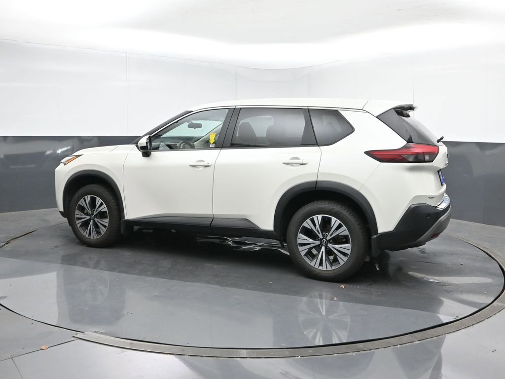 2023 Nissan Rogue SV photo 2
